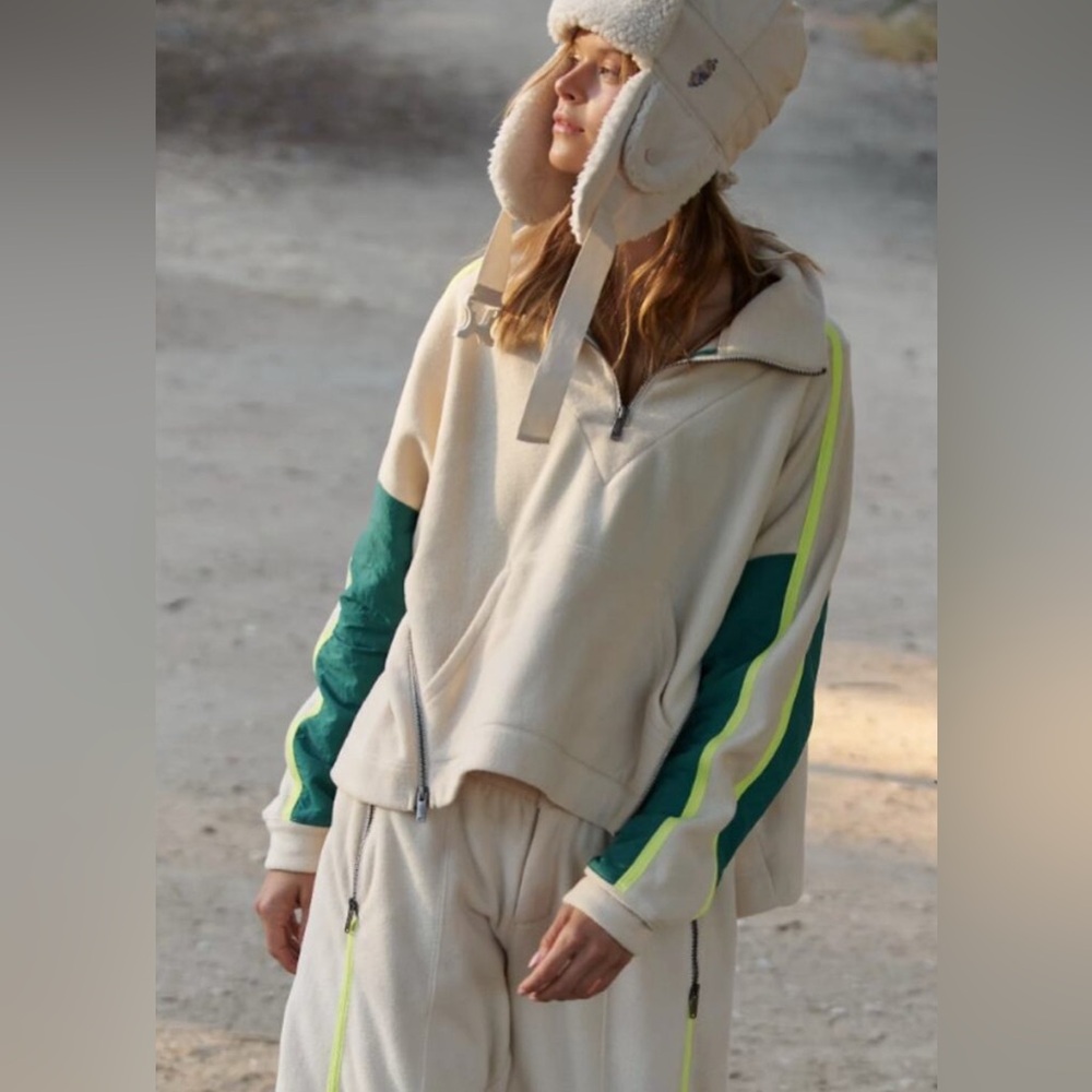Free People Movement Arena Stripe Half-Zip Pullover Size Medium
